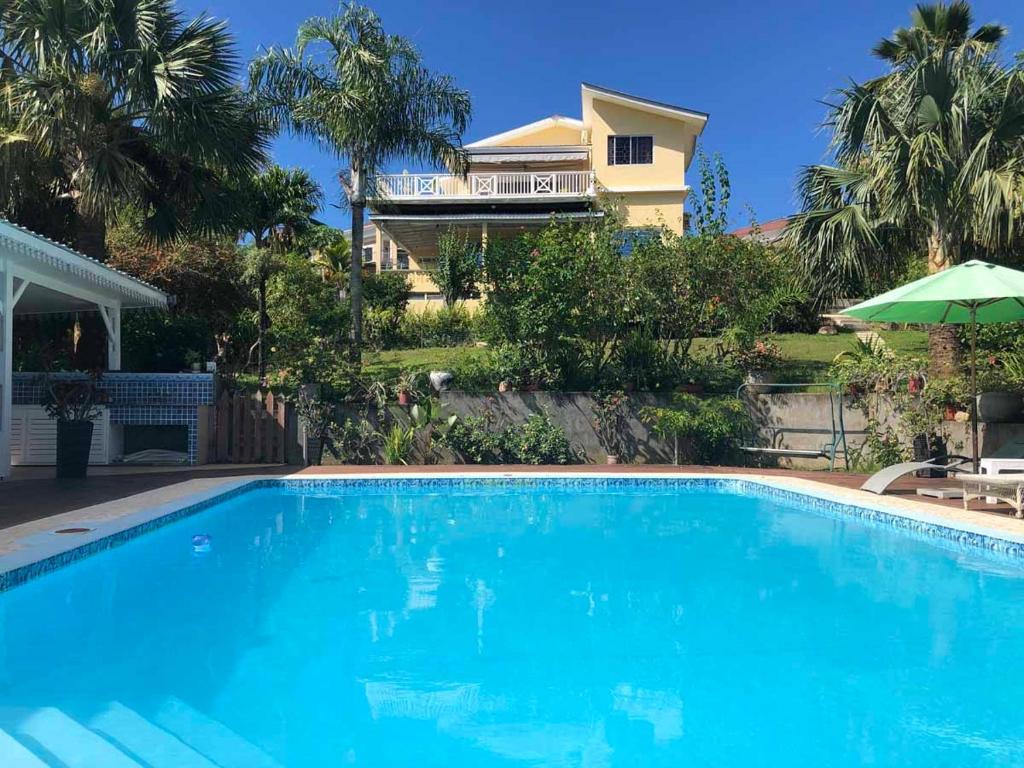 Three-Bedroom Apartment at Residence Monte-Cristo